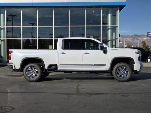 2026 Chevrolet Silverado 3500 High Country