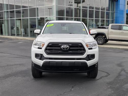 White 2019 Toyota Tacoma Limited