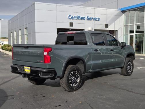 2025 Chevrolet Silverado 1500 ZR2