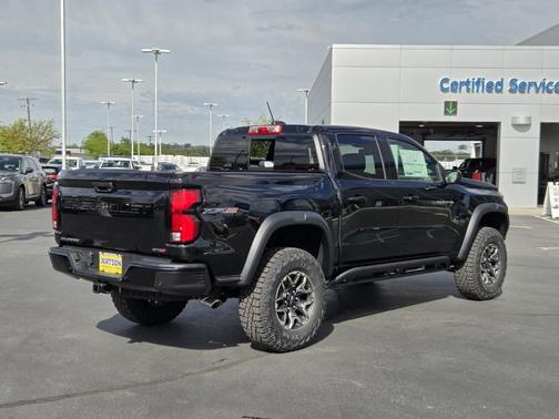 Black 2026 Chevrolet Colorado ZR2