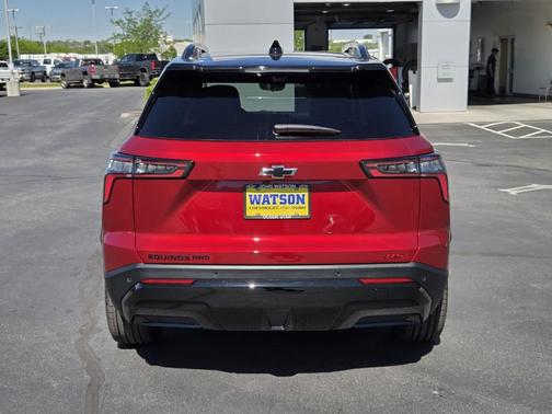 Radiant Red 2026 Chevrolet Equinox RS