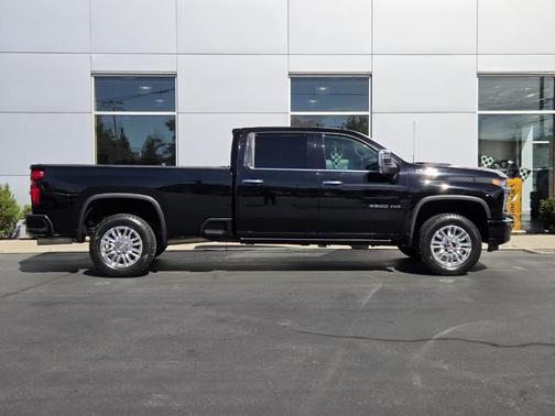 2021 Chevrolet Silverado 3500 High Country