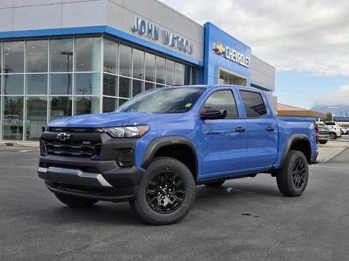 Reef Blue Metallic 2026 Chevrolet Colorado Trail Boss