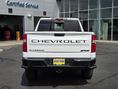 Summit White 2026 Chevrolet Silverado 1500 ZR2