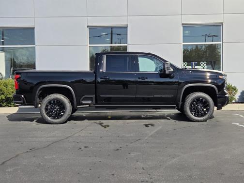 2026 Chevrolet Silverado 3500 High Country