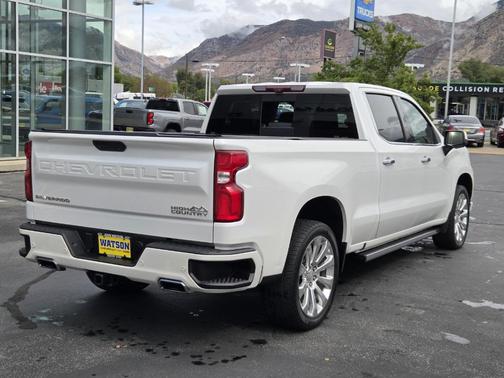 2022 Chevrolet Silverado 1500 Limited High Country