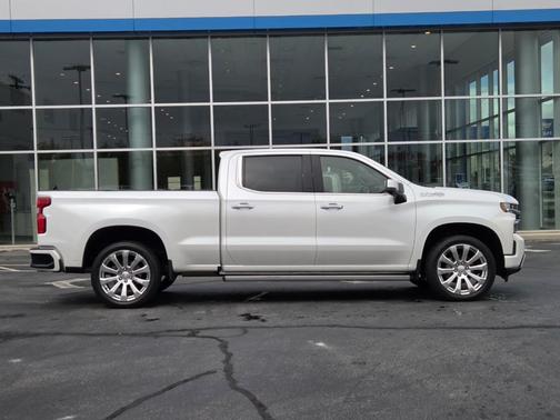 2022 Chevrolet Silverado 1500 Limited High Country