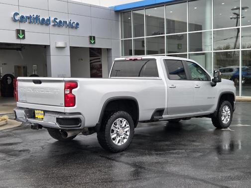 Silver Ice Metallic 2023 Chevrolet Silverado 3500 LT