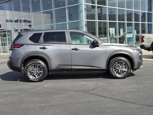 Gun Metallic 2023 Nissan Rogue S