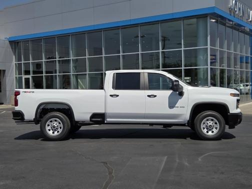 2025 Chevrolet Silverado 3500 WT