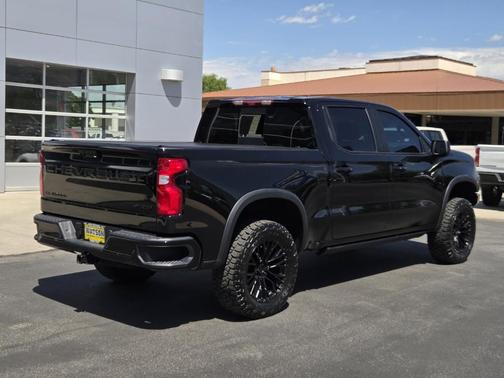 Black 2024 Chevrolet Silverado 1500 ZR2