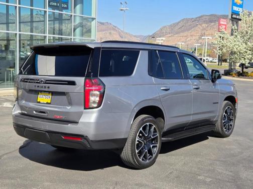 2024 Chevrolet Tahoe RST