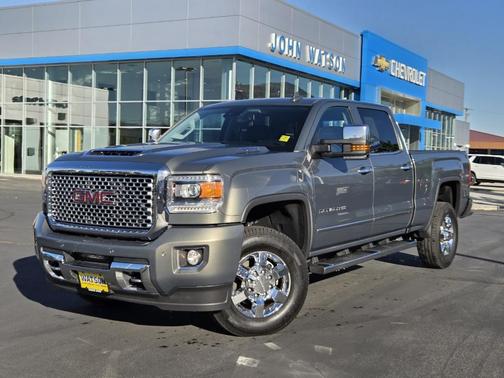 2017 GMC Sierra 3500 Denali