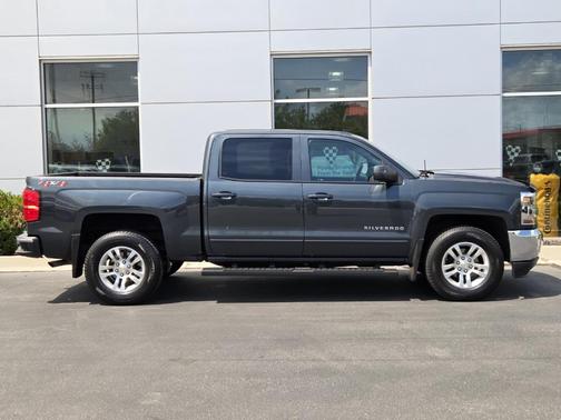 Graphite Metallic 2018 Chevrolet Silverado 1500 LT