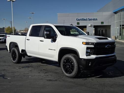 2026 Chevrolet Silverado 2500 Custom