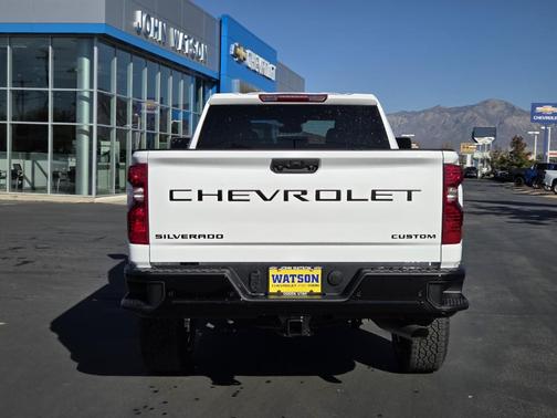 2026 Chevrolet Silverado 2500 Custom