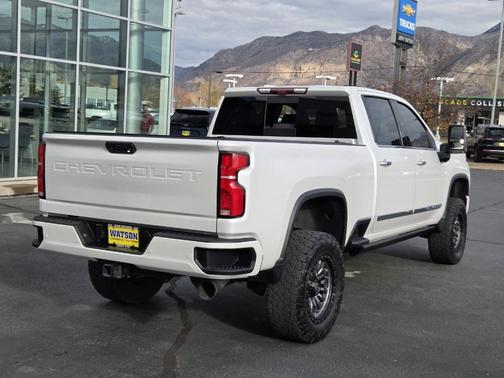 2024 Chevrolet Silverado 3500 High Country