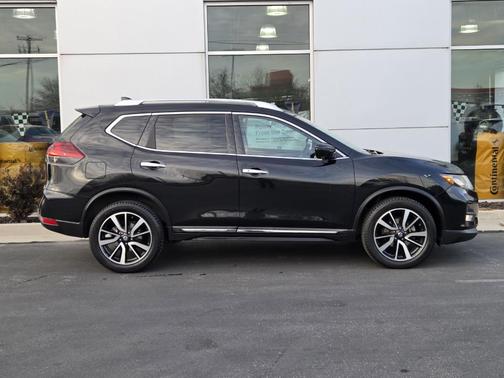 2020 Nissan Rogue SL
