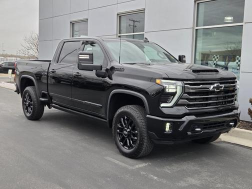 2025 Chevrolet Silverado 3500 High Country