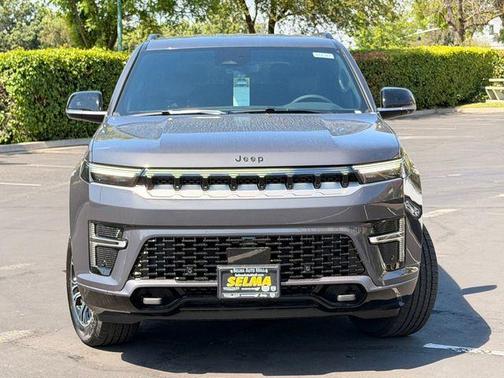 2026 Jeep Grand Wagoneer Base