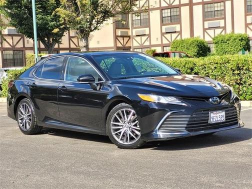 2023 Toyota Camry XLE