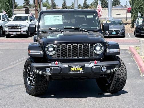 Black Clearcoat 2026 Jeep Gladiator Rubicon