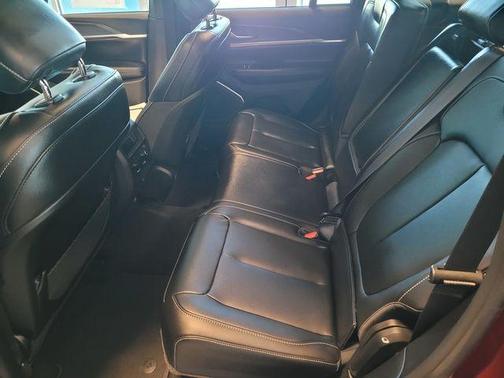 Velvet 2026 Jeep Grand Cherokee Limited