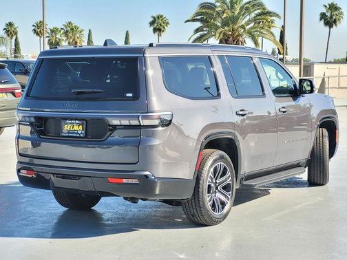 Metallic 2026 Jeep Grand Wagoneer Base