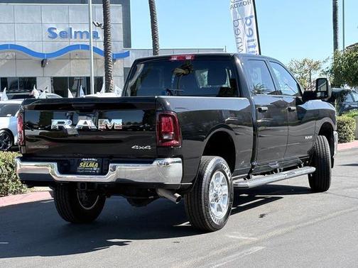 Diamond Black 2026 RAM 2500 Big Horn
