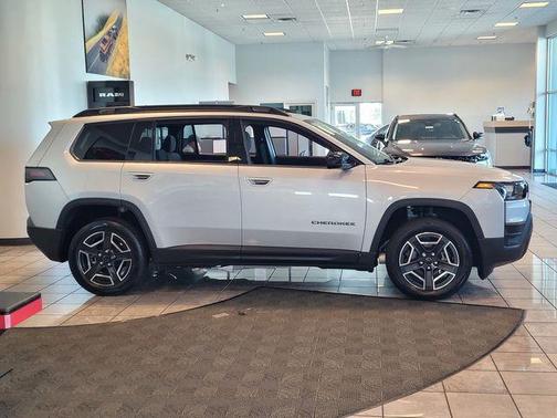 2026 Jeep Cherokee LAREDO/LIMITED