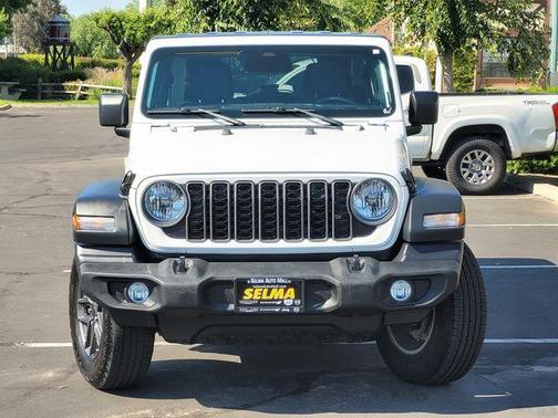 Bright White Clearcoat 2025 Jeep Wrangler Sport