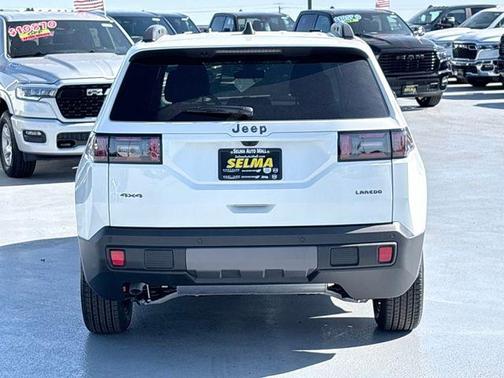 Bright White Clearcoat 2026 Jeep Cherokee LAREDO/LIMITED