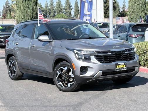 Steel Gray 2024 Kia Seltos EX