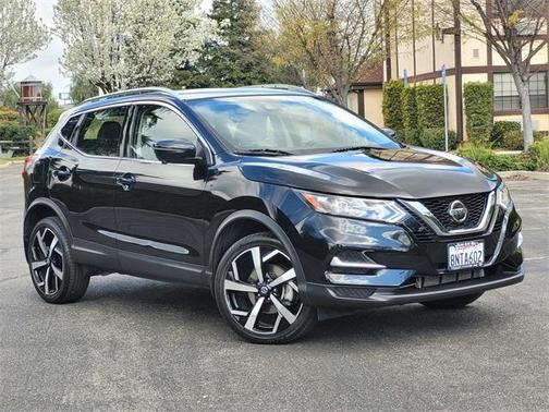 2020 Nissan Rogue Sport SL