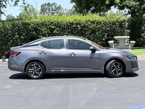 Gun Metallic 2025 Nissan Sentra SV