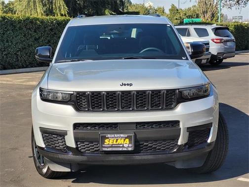 2024 Jeep Grand Cherokee L Laredo