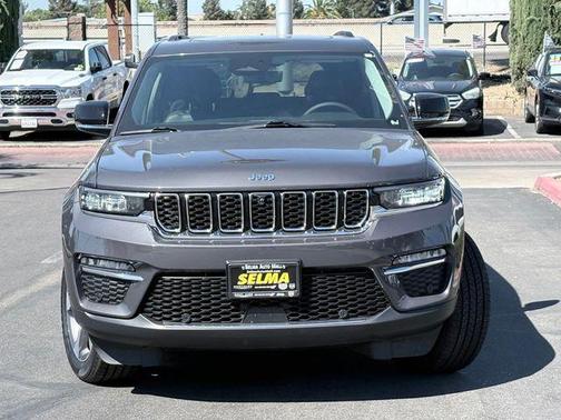 Metallic 2023 Jeep Grand Cherokee 4xe Base