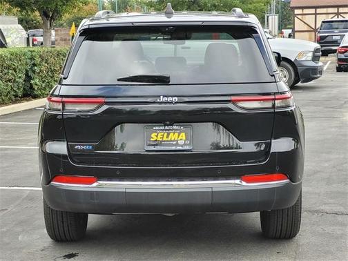 2022 Jeep Grand Cherokee 4xe Base