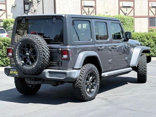 Crystal Metallic 2022 Jeep Wrangler Unlimited Sport