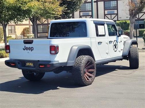 2022 Jeep Gladiator Mojave