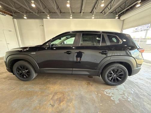 2025 Mazda CX-50 Hybrid Preferred Package