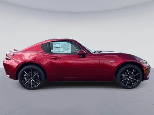 Soul Red Crystal Metallic 2026 Mazda MX-5 Miata Grand Touring