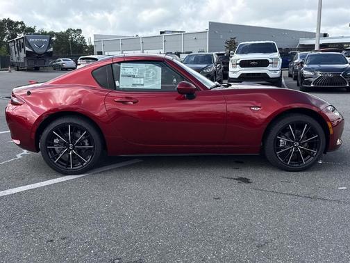 2026 Mazda MX-5 Miata Grand Touring