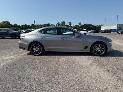2024 Genesis G70 2.5T