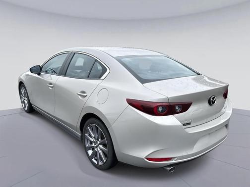 2025 Mazda Mazda3 FWD w/Preferred Package