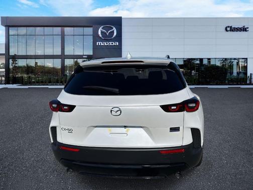 2026 Mazda CX-50 Premium