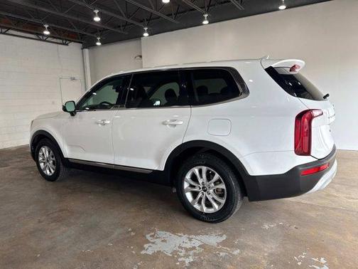 2020 Kia Telluride LX