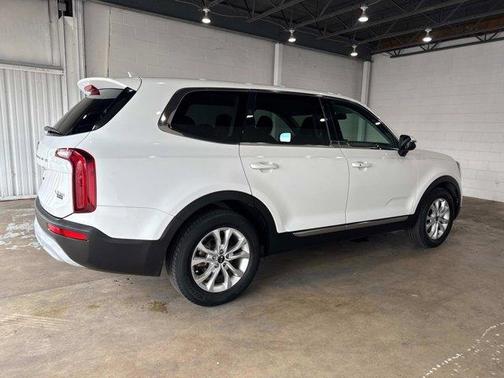 2020 Kia Telluride LX