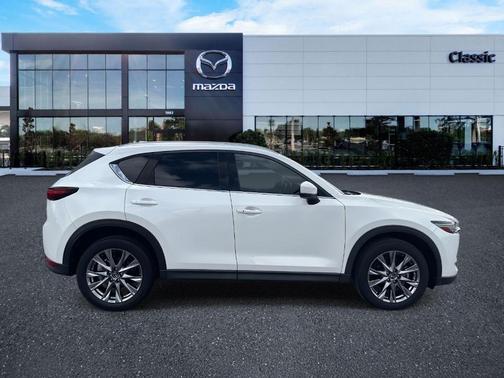 2020 Mazda CX-5 Signature