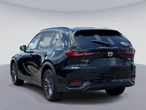 Jet Black Mica 2025 Mazda CX-70 3.3 Turbo Preferred Package